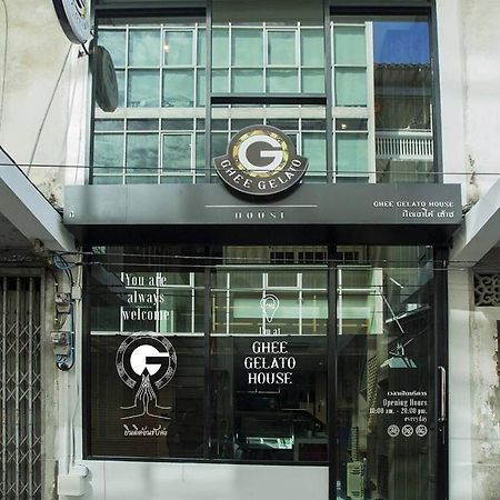 Ghee Gelato House Bed and Breakfast Bangkok Exteriör bild